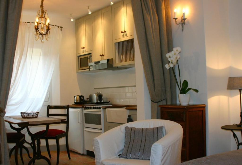 Mougins Village Holiday Lets Nice Bilik gambar